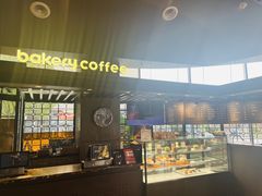 -红跑车蛋糕世界(龙湖杭州西溪天街店)