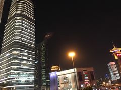 景点-陆家嘴空中步行连廊
