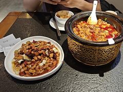 -万重锦·人文川菜馆(骡马市店)