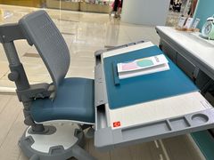 -康朴乐儿童学习桌椅(蓝色港湾店)