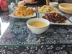 -八两八金·莱芜特色炒鸡(市南漳浦路店)