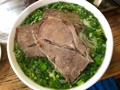 -陇上全荟兰州传统牛肉面(延吉路店)