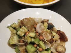 -赶海部落海鲜城(海阳路店)