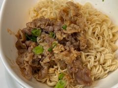 -香港新发烧腊茶餐厅(水围店)