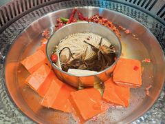 菌香鸳鸯锅-晓宇重庆火锅(赛格国际购物中心店)