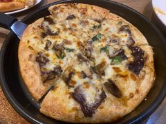 -必胜客(新中纬店)