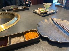-铭牛烧肉·和牛海鲜自助(高新月牙湖店)