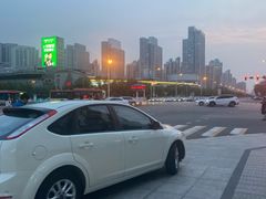 -时代奥城商业广场