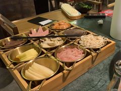 -麻田会 ·鲜活现烹·牛蛙火锅(珠江新城维家思广场店)