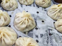 -清真老铁家灌汤包