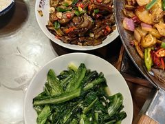 -富正毅三下锅·湘西韵味(天门山索道店)