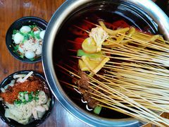 -瑞哦冷锅串串(汇融店)