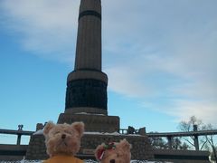 -人民防洪胜利纪念塔