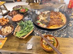 -乖嬢嬢重庆老火锅(南联店)