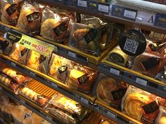 -全家便利店(愚园店)