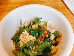 -阿婆情腊排骨火锅(金虹路店)