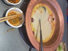 -阿婆情腊排骨火锅·野生菌季(古城旗舰店)
