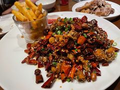 经典辣子鸡配大薯条-眉州东坡·熊猫主题餐厅(枫蓝店)