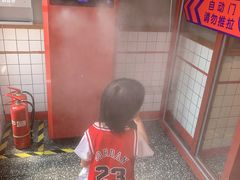 -喜悦小串丹东小黄牛海鲜烧烤大排档(民主广场店)