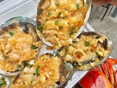 -岛中岛·海鲜大排档·万宁老字号(东澳店)