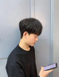 -妃格美发沙龙·烫发·染发