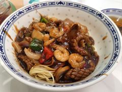-鲁达面馆本帮风味(共康东路店)