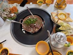 -藏味八珍特色火锅