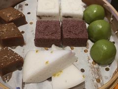 -泓历皇朝酒店(东亭店)
