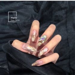 -Pink You美甲洗眉纹绣定制中心