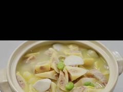 -香山湖家家宴(中山陵店)