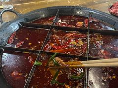 -正南齊北重庆老火锅(光华村直营店)