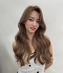 -逸丝风尚专注烫染