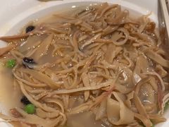 -吴越荣记苏州菜·松鼠桂鱼100%活鱼现做(斜塘老街店)