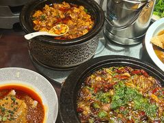 -万重锦·人文川菜馆(骡马市店)