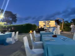 -亚龙湾希尔顿自助餐厅·海鲜·烧烤·沙滩BBQ·现场乐队