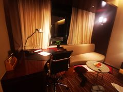 -上海龙之梦万丽酒店