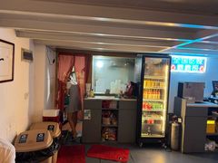 -辣叨叨·江西小炒锅气米粉(南京西路店)