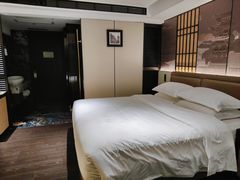 -铂尔登国际酒店(南山深圳湾口岸店)