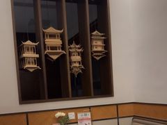 -吕氏焗小鲜•海鲜青岛菜(总店)