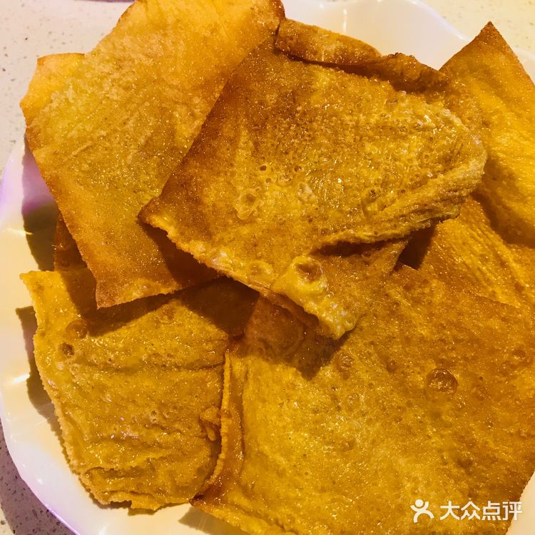 新晋网红餐厅探店—周大师大刀腰片火锅🍲
