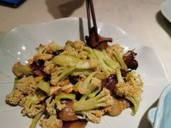 -荷庭·精致湘菜(华强北九方店)