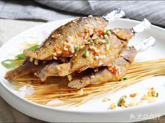 -佬麻雀·剁椒鱼头(京基KK One店)