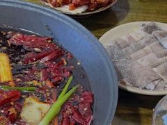 -黄潇洒老火锅(九眼桥宏济巷店)