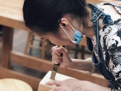 -几个木匠匠人厨房