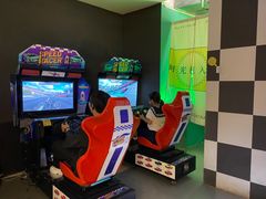 -不可思议减压馆·解压博物馆·摔碗发泄·团建定制
