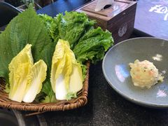 -草家酱蟹炭火烤肉店(珲春南路一店)