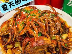 -捌贰虾蟹·江湖菜馆(江汉路店)