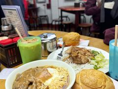 沙嗲牛肉米粉-兰芳园(中环老店)