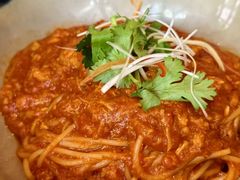 -植物园哈利亚餐厅