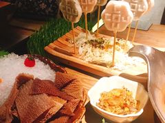 -湊湊火锅·茶憩(杭州湖滨银泰in77店)